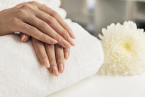 healthy-beautiful-manicure-blossom-flowers